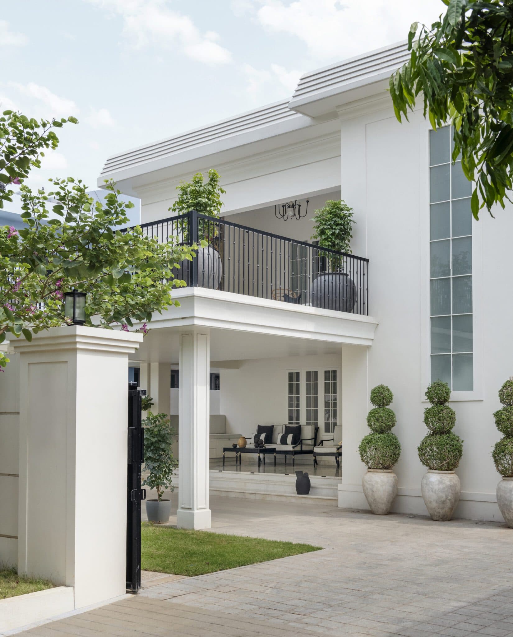 A Timeless Retreat: English Country Charm Meets Modern Elegance in Tirupur, Tamil Nadu — interior design by Boketo Interior Concepts in Tirupur, Tamil Nadu